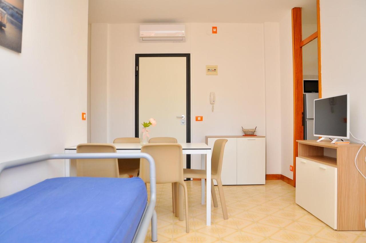 Condominio Corinzia Bibione Eksteriør billede