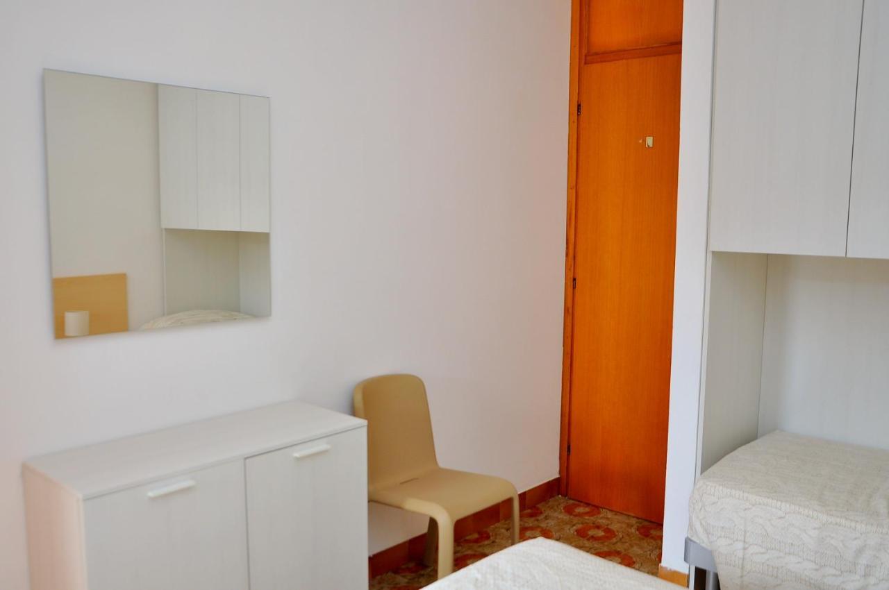 Condominio Corinzia Bibione Eksteriør billede