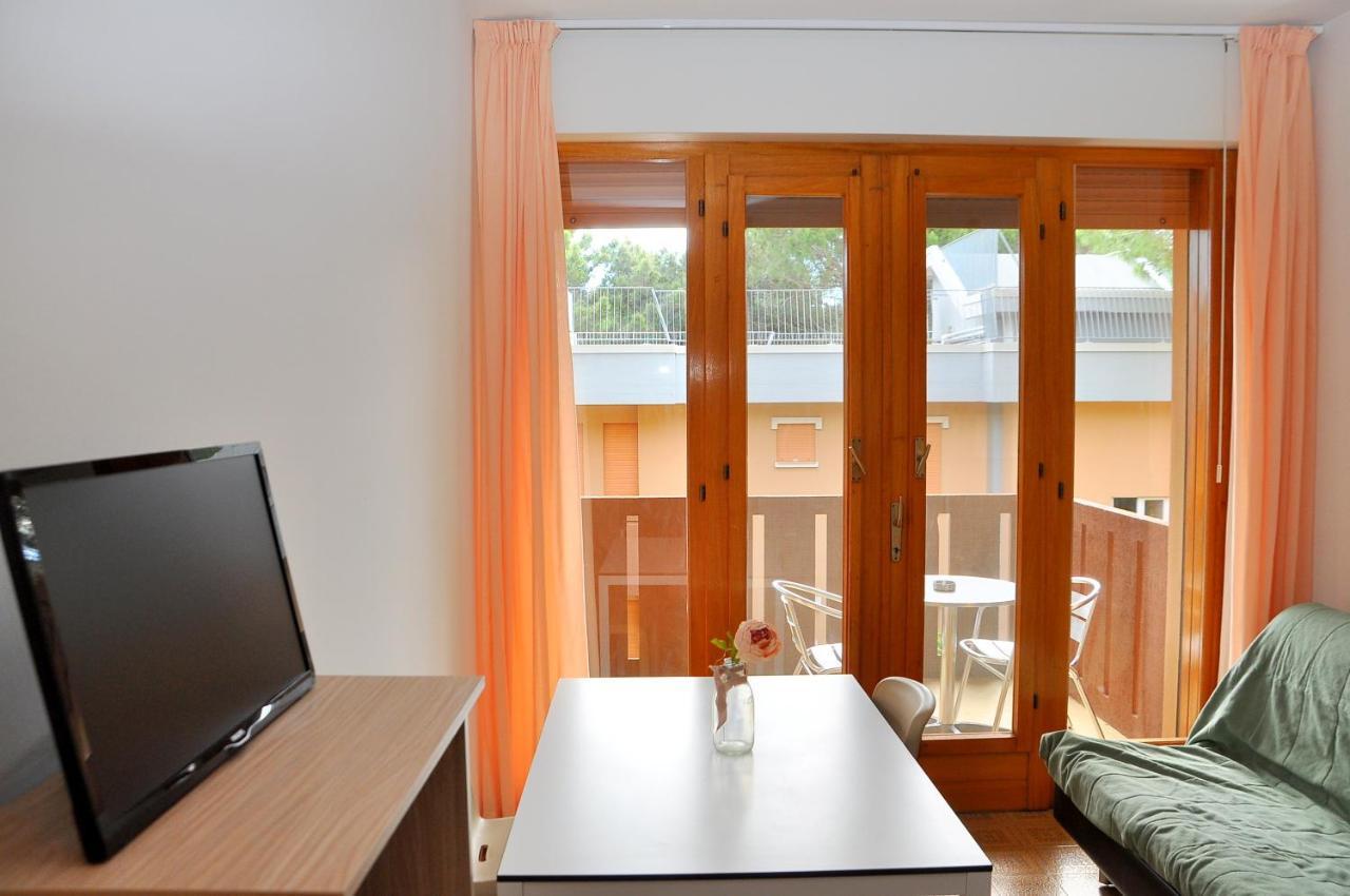 Condominio Corinzia Bibione Eksteriør billede