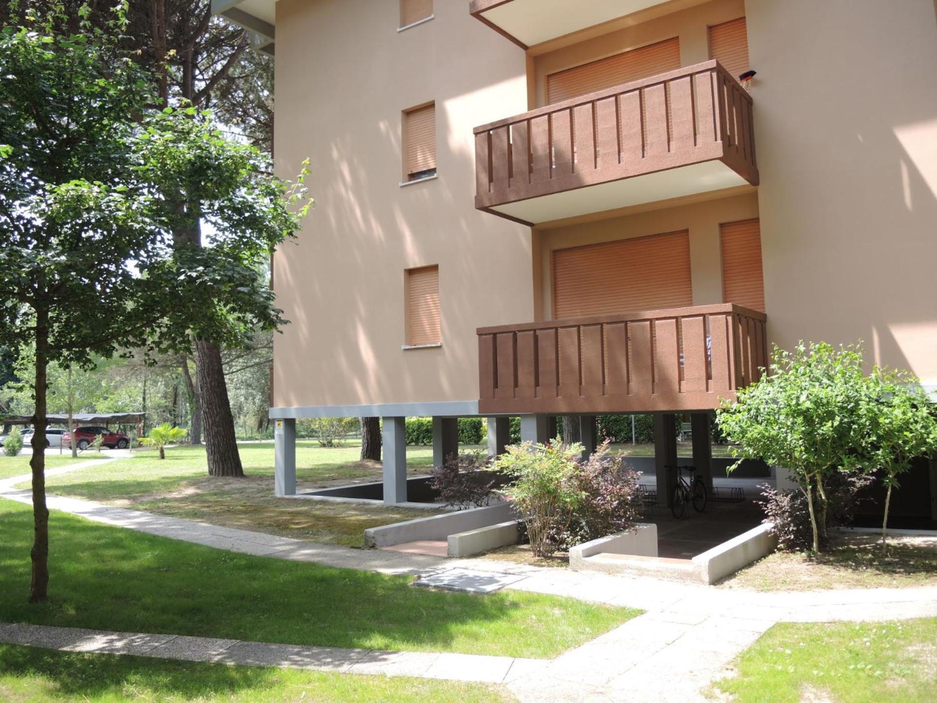 Condominio Corinzia Bibione Eksteriør billede