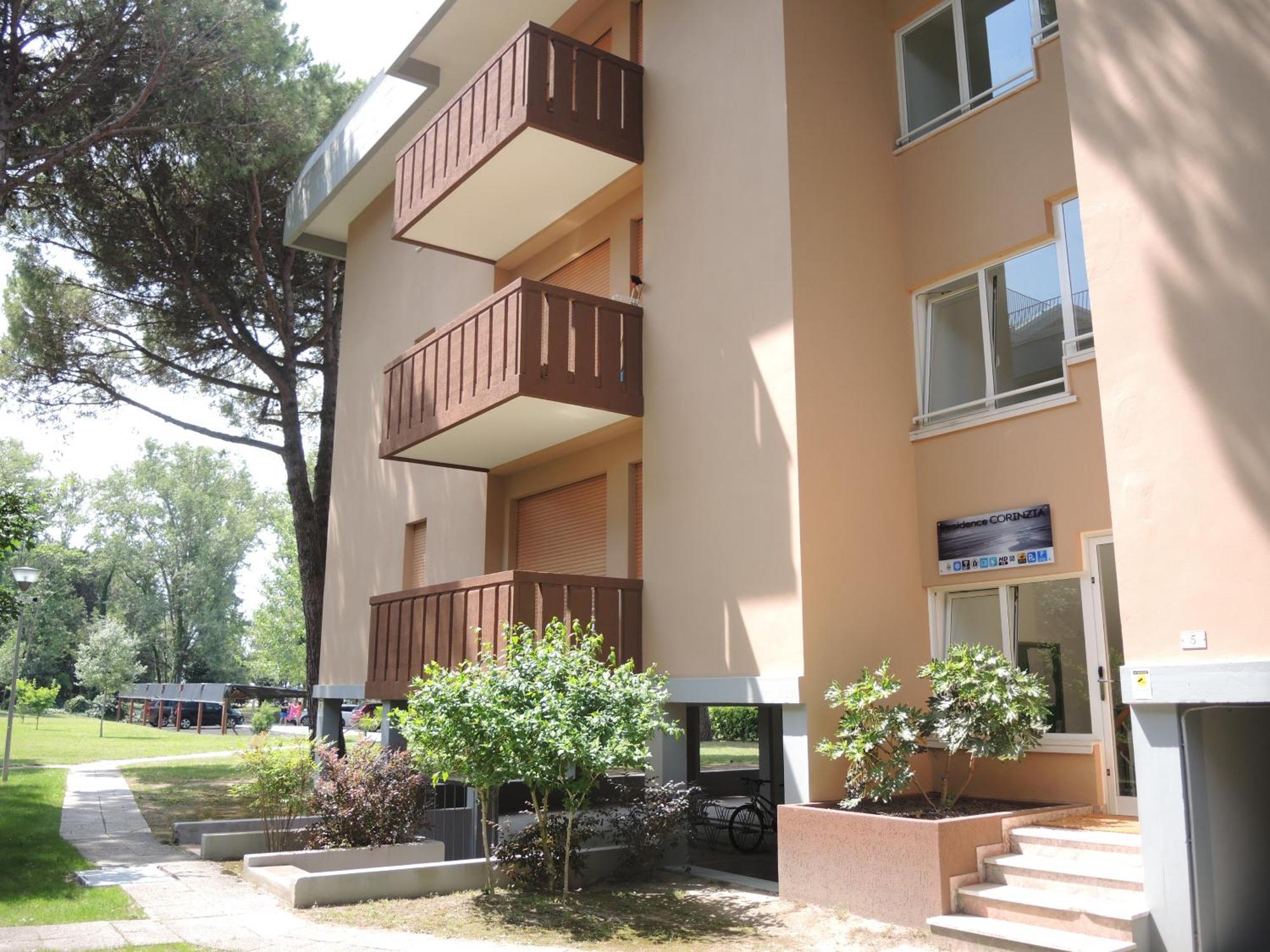 Condominio Corinzia Bibione Eksteriør billede