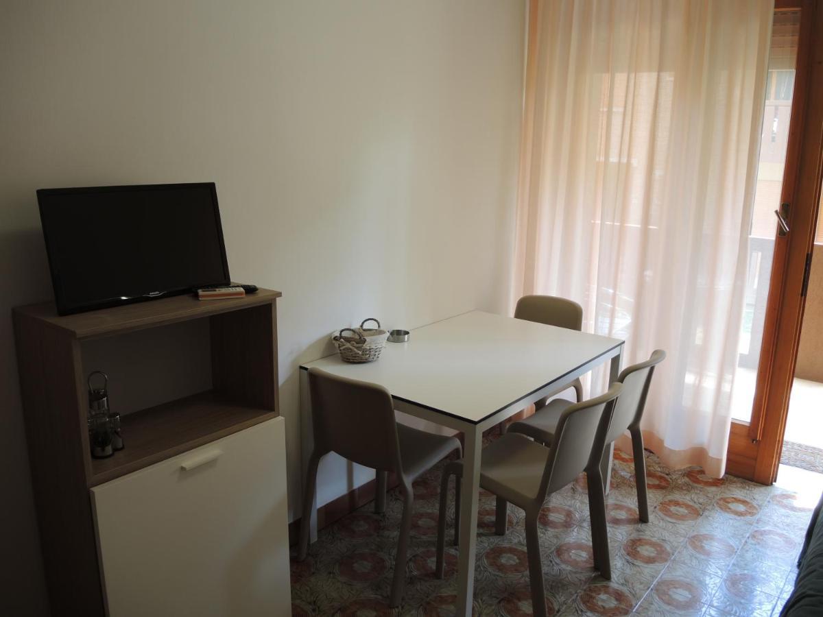 Condominio Corinzia Bibione Eksteriør billede